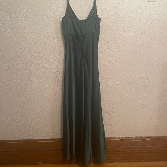 COPY - Billy J Emerald Elsa Midi Dress - Picture 7 of 10